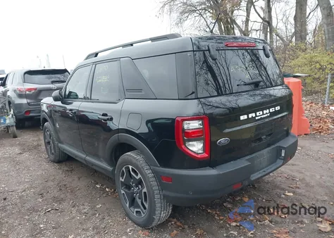 2021 Ford Bronco Sport Outer Banks z USA, uszkodzony, nr VIN 3FMCR9C65MRA78282